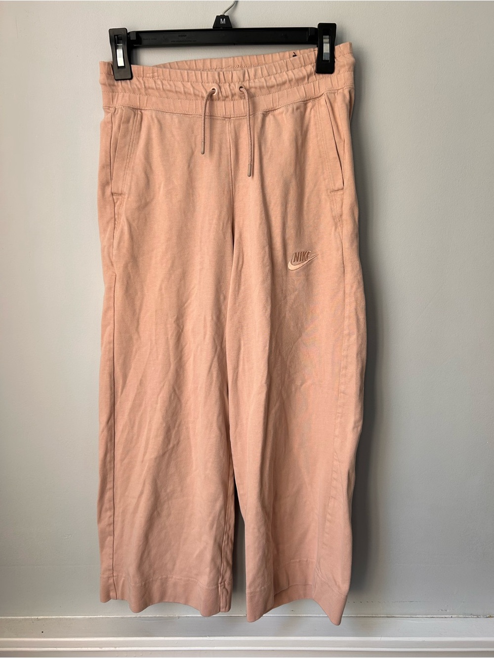 Nike Sportswear Women's Jersey Capris Sweat Pants (CJ3748) Shimmer Pink - XS